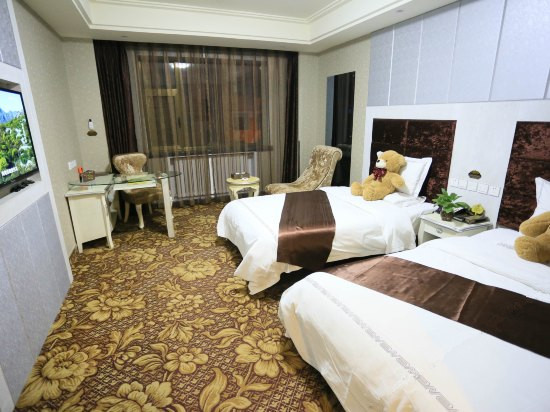 Carnival Boutique Hotel